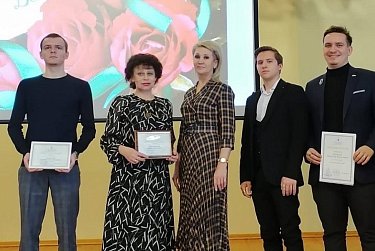 В День студенчества молодые парламентарии получили награды